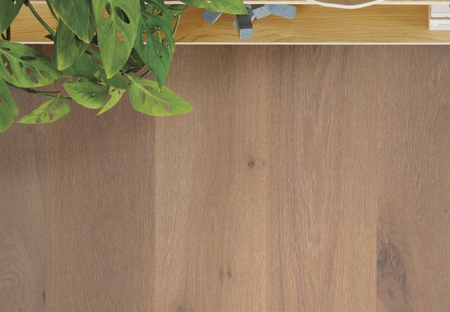 Anderson Tuftex Chateau White Oak Balustrade view 3