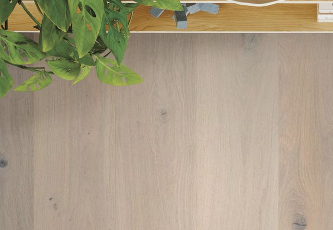 Anderson Tuftex Chateau White Oak Gable view 3