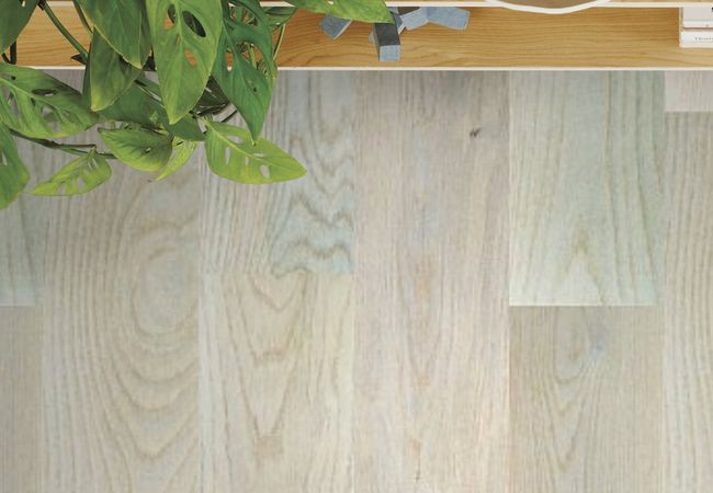 Anderson Tuftex Metallics II White Oak Pearl view 3