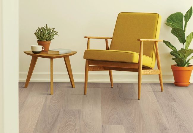 Coretec Floors Originals Classics Venture Chestnut view 2