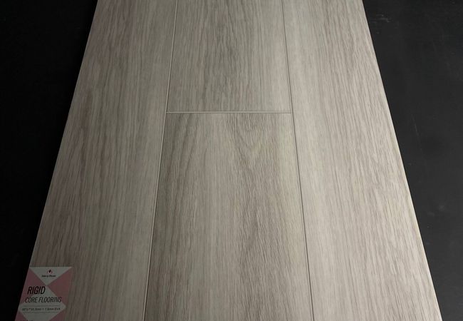 Falcon Floors Vinyl Plank Powder Grey