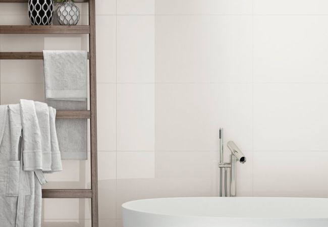 Midgley West Mistiq White Tile 12"x24" - Polished view 2