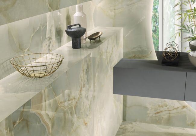Midgley West Onice Reale Smeraldo Tile 24"x48" - Polished view 2