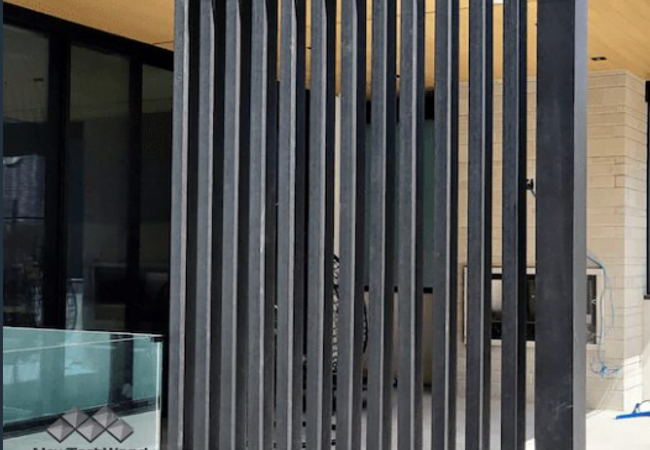 NewTechWood UH25 Screen and Partition Beams Medium Charcoal view 2