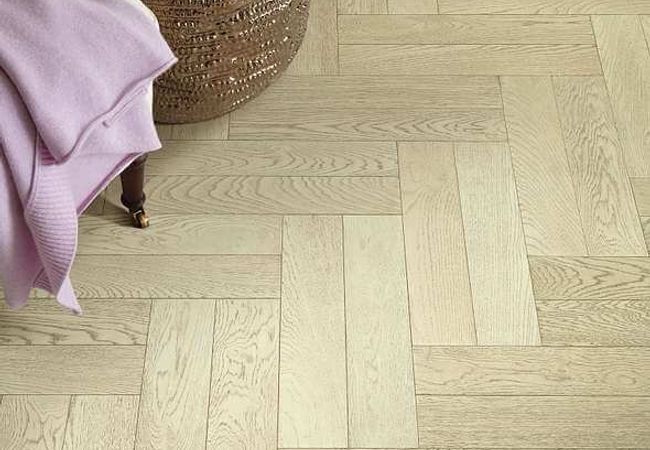 Shaw Empire Oak Herringbone Engineereed Astor