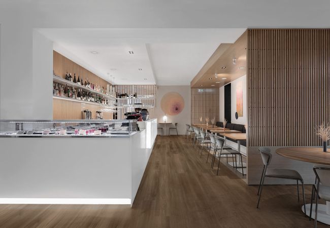 Twelve Oaks Flooring Foundation 2520 Pottery Wheel view 2