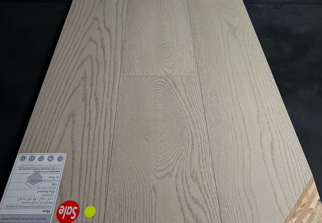 Woden Grand Chateau Oak Engineered Skye